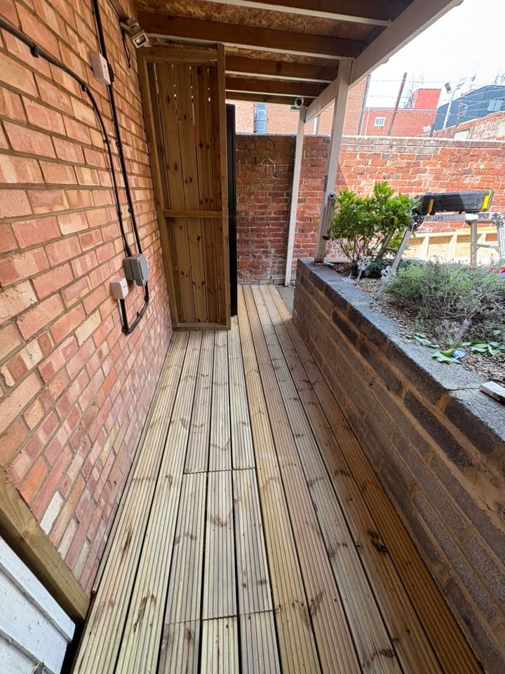 New timber decking build